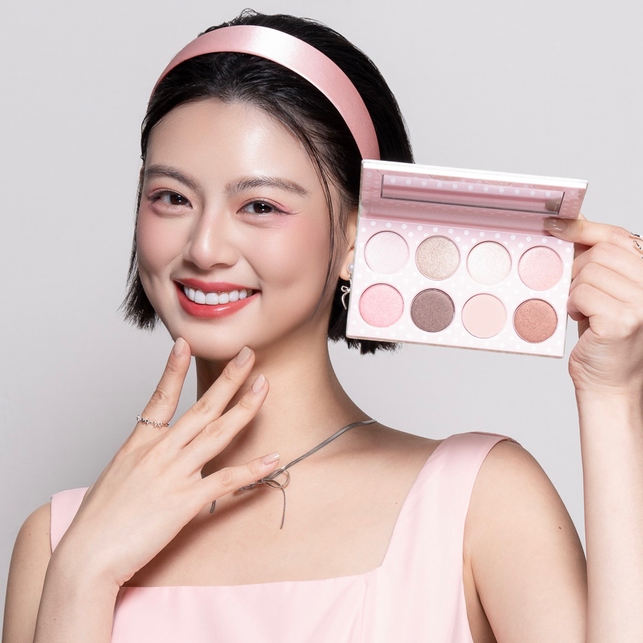的表现则如